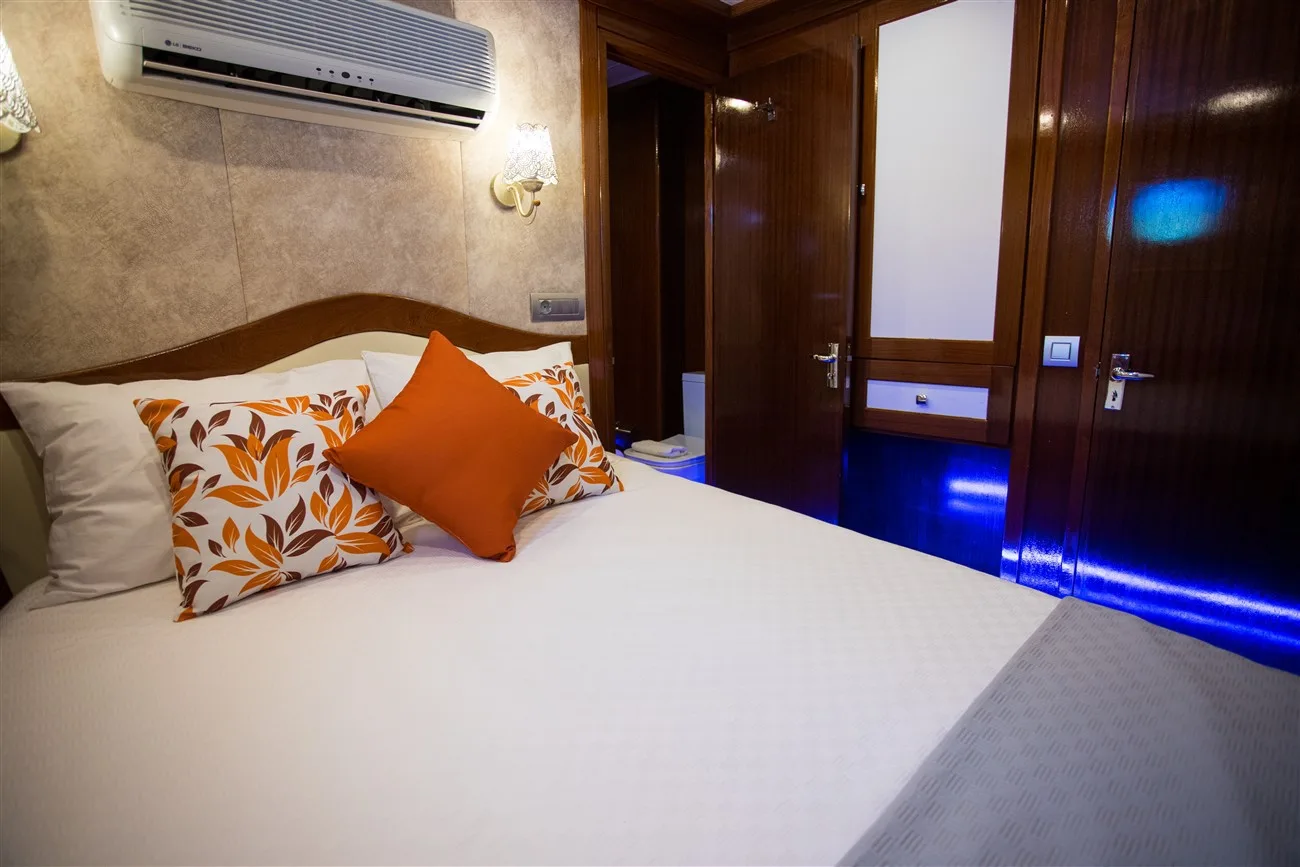 Queen of RTT: Premium Yacht Charter Turkey — photo 43