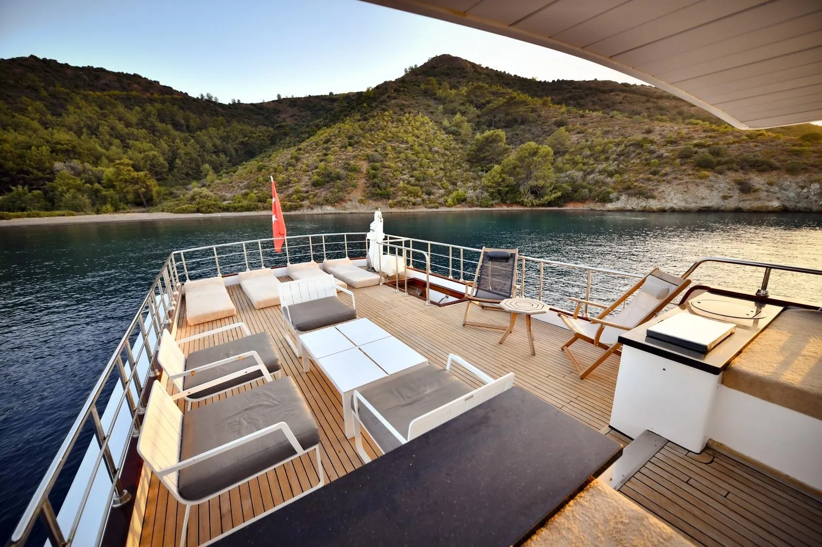 Ruzanna 1 Trawler Fethiye — photo 4